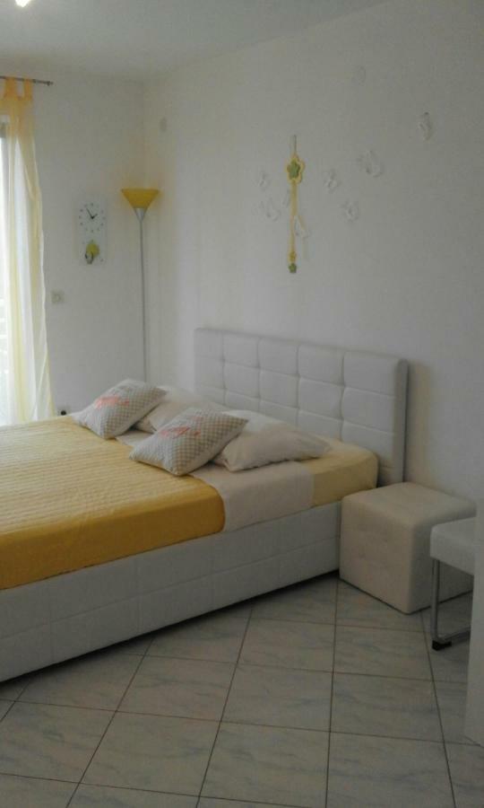Apartment Rosana 拉巴克 外观 照片